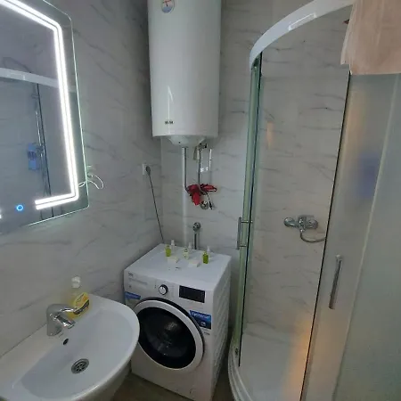 Ika Belgrade Airport Free Parking Possible Self Check-in Terrace * Ledine