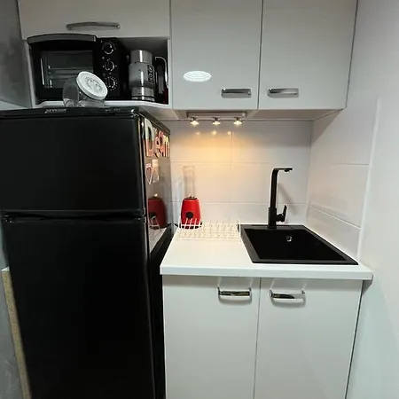 Apartmán Ika Belgrade Airport Free Parking Possible Self Check-in Terrace Ledine