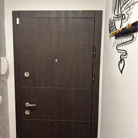 Ika Belgrade Airport Free Parking Possible Self Check-in Terrace *